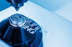 Markieren durch Ritzen und Ritzmarkierer