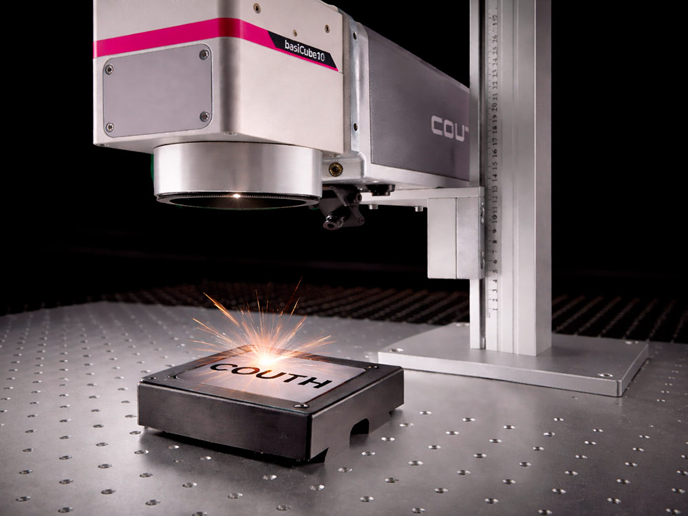 ¿Cuánto tiempo dura una máquina de grabado laser